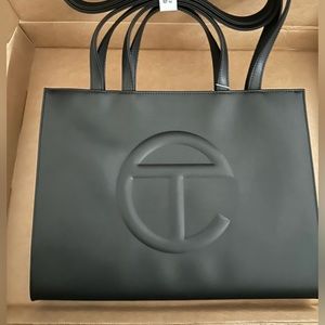 Authentic NWT Telfar Medium Shopping Bag